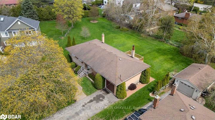 Photo 6 at 2030 Vickery Drive, WO West, Oakville