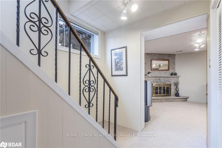 Photo 36 at 2030 Vickery Drive, WO West, Oakville