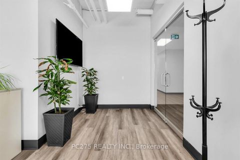 Photo 12 at 303 - 1275 FINCH Avenue W, York University Heights, Toronto