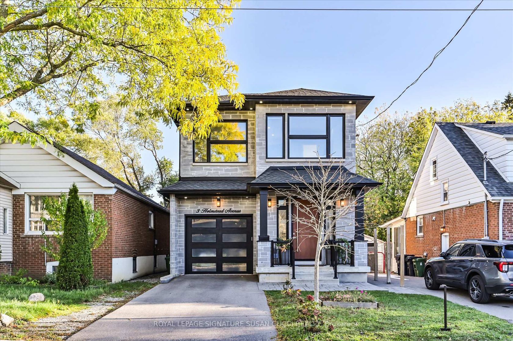3 Holmstead Avenue, Parkview, Toronto 2