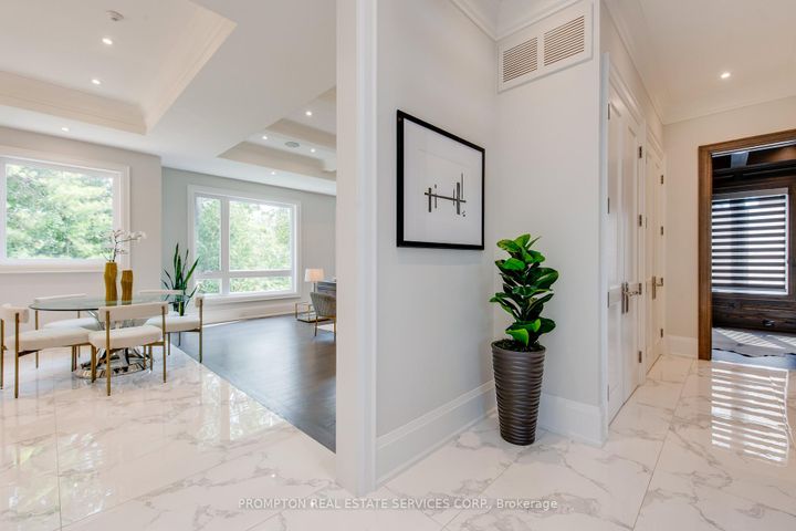 Photo 8 at 47 Wycliffe Crescent, Bayview Village, Toronto