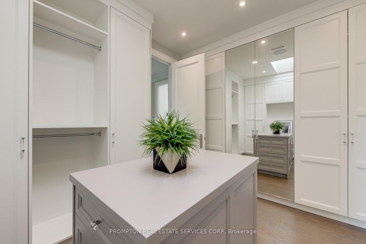 Photo 36 at 47 Wycliffe Crescent, Bayview Village, Toronto