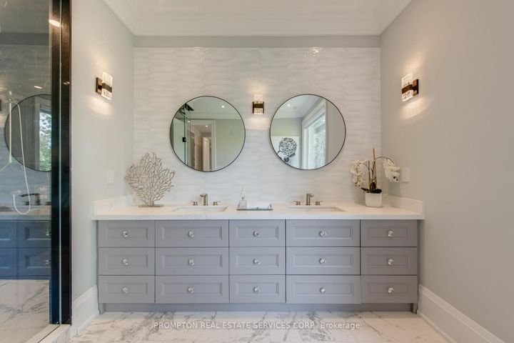 Photo 38 at 47 Wycliffe Crescent, Bayview Village, Toronto