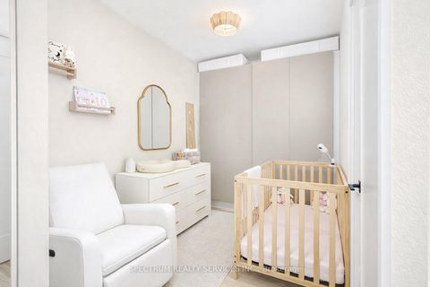 Photo 2 at 907 - 9000 Jane Street, Concord, Vaughan