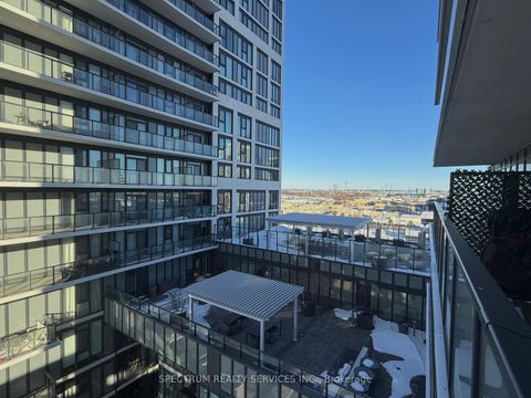 Photo 15 at 907 - 9000 Jane Street, Concord, Vaughan