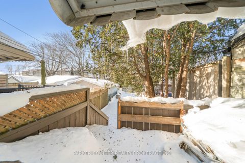 Photo 18 at 26 Larchmount Avenue, South Riverdale, Toronto