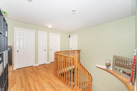 Photo 25 at 3 Imperial Crown Lane, Shore, Barrie