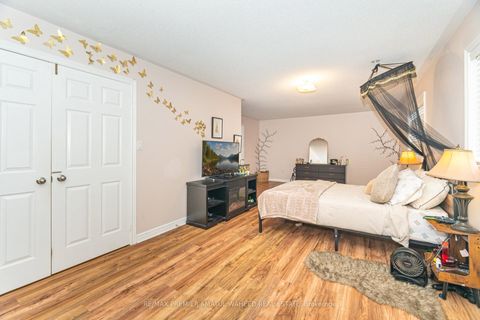 Photo 26 at 3 Imperial Crown Lane, Shore, Barrie