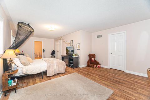 Photo 27 at 3 Imperial Crown Lane, Shore, Barrie