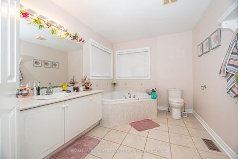 Photo 29 at 3 Imperial Crown Lane, Shore, Barrie