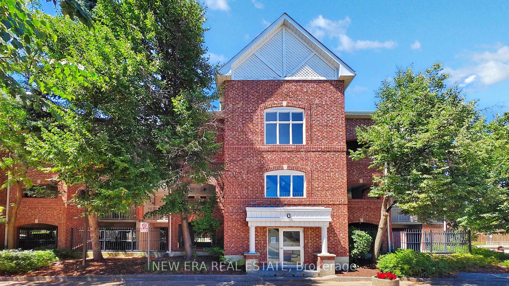 199 - 75 Bristol Road E, Hurontario, Mississauga 