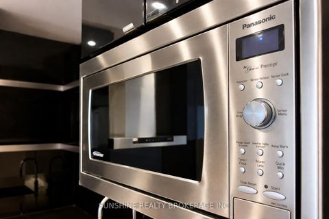 Photo 17 at 223 - 72 Esther Shiner Boulevard, Bayview Village, Toronto