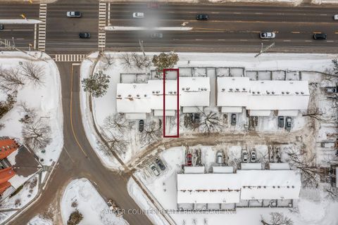 Photo 22 at 4 - 261 Rose Street, Wellington, Barrie