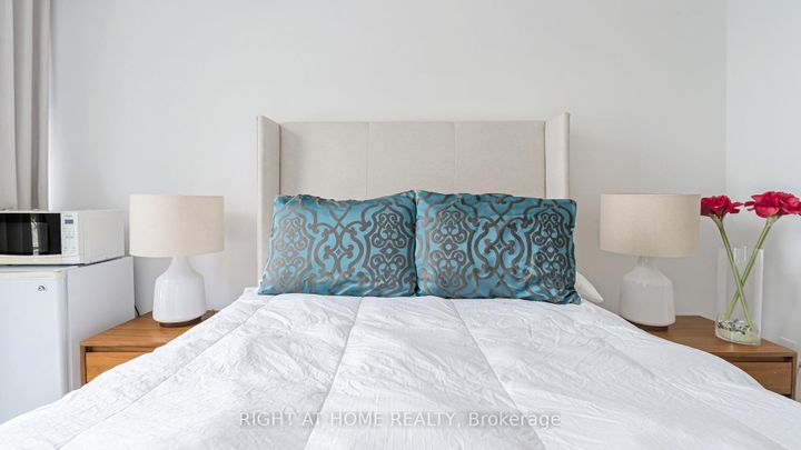 Photo 34 at 317 - 121 McMahon Drive, Bayview Village, Toronto