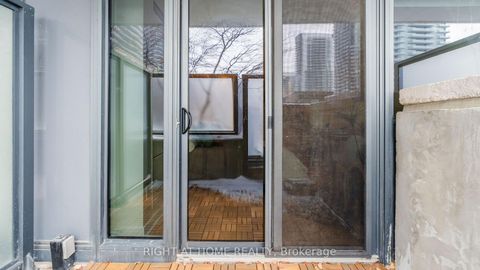 Photo 25 at 317 - 121 McMahon Drive, Bayview Village, Toronto