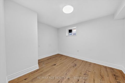 Photo 32 at 233 Oakridge Drive, Cliffcrest, Toronto