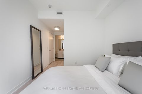 Photo 8 at 3109 - 357 King Street W, Waterfront Communities C1, Toronto