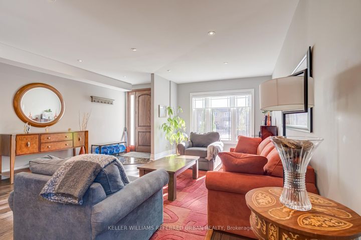 Photo 4 at 1487 Myron Drive, Lakeview, Mississauga