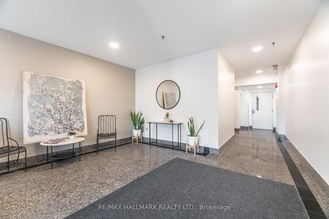 Photo 28 at #10 - 2112 Queen Street E, The Beaches, Toronto