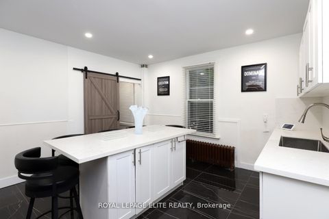 Photo 9 at 18-20 Reuben Street, Aurora Village, Aurora