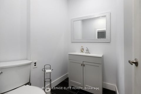 Photo 13 at 18-20 Reuben Street, Aurora Village, Aurora