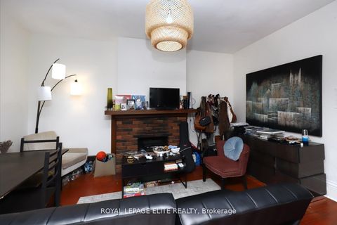 Photo 23 at 18-20 Reuben Street, Aurora Village, Aurora