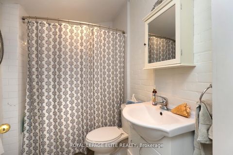 Photo 26 at 18-20 Reuben Street, Aurora Village, Aurora