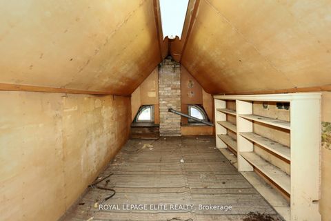 Photo 35 at 18-20 Reuben Street, Aurora Village, Aurora