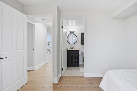 Photo 13 at 619 - 3050 Ellesmere Road, Morningside, Toronto