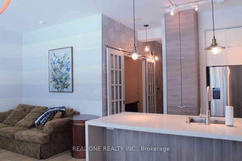 Photo 14 at 225 - 350 Wellington Street W, Waterfront Communities C1, Toronto