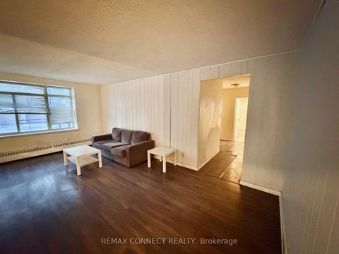 Photo 2 at 206 - 825 Kennedy Road, Ionview, Toronto