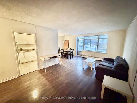 Photo 3 at 206 - 825 Kennedy Road, Ionview, Toronto