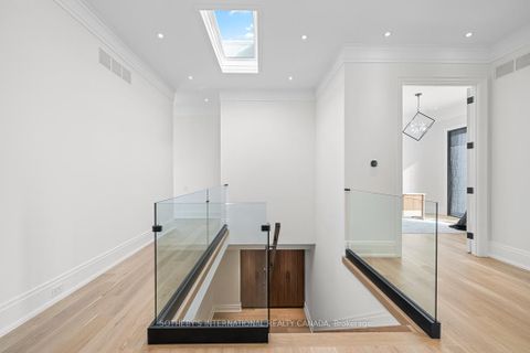 Photo 32 at 82 Donhill Crescent, Kleinburg, Vaughan