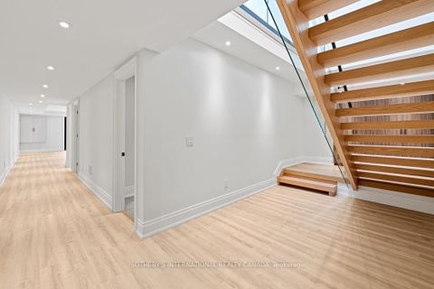 Photo 35 at 82 Donhill Crescent, Kleinburg, Vaughan