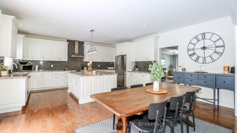 Photo 11 at 769 Freemont Court, Alcona, Innisfil