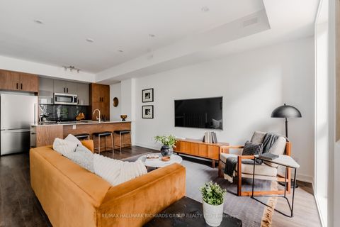 Photo 5 at 42 - 35 Birchcliff Avenue, Cliffside, Toronto