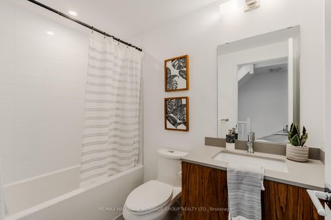 Photo 17 at 42 - 35 Birchcliff Avenue, Cliffside, Toronto