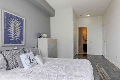 Photo 19 at 1811 - 15 Windermere Avenue, Swansea, Toronto