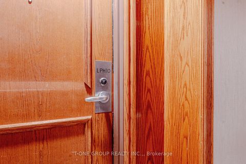 Photo 4 at LPH10 - 23 Lorraine Drive, Willowdale West, Toronto