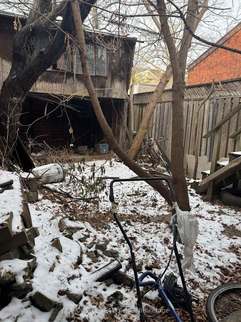 Photo 4 at 176 Brunswick Avenue, University, Toronto