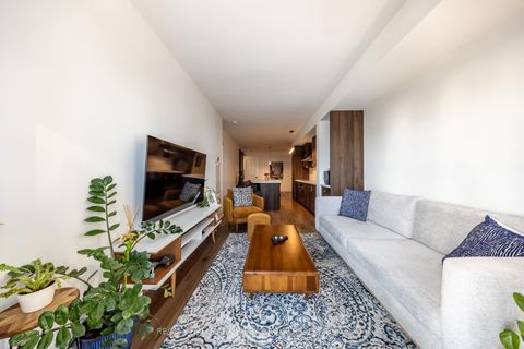 Photo 2 at 1131 - 560 Front Street W, Waterfront Communities C1, Toronto