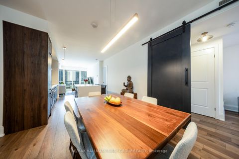 Photo 6 at 1131 - 560 Front Street W, Waterfront Communities C1, Toronto