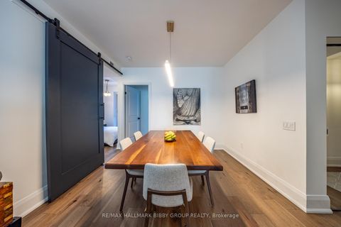 Photo 7 at 1131 - 560 Front Street W, Waterfront Communities C1, Toronto