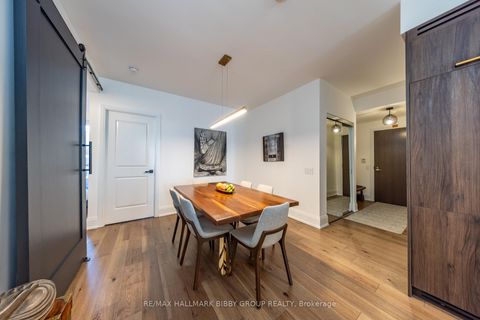 Photo 8 at 1131 - 560 Front Street W, Waterfront Communities C1, Toronto