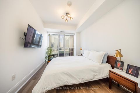 Photo 14 at 1131 - 560 Front Street W, Waterfront Communities C1, Toronto