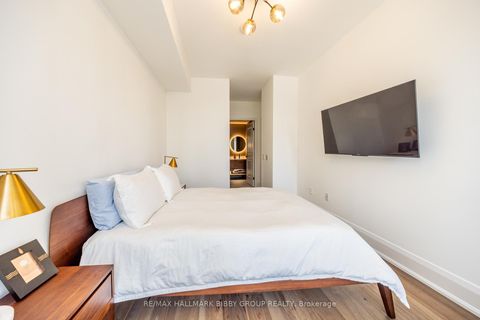 Photo 15 at 1131 - 560 Front Street W, Waterfront Communities C1, Toronto