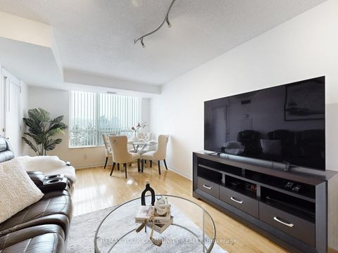 Photo 7 at 412 - 19 Northern Heights Street, Langstaff, Richmond Hill