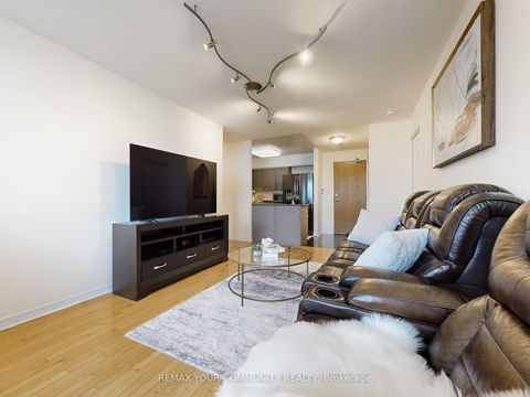 Photo 9 at 412 - 19 Northern Heights Street, Langstaff, Richmond Hill