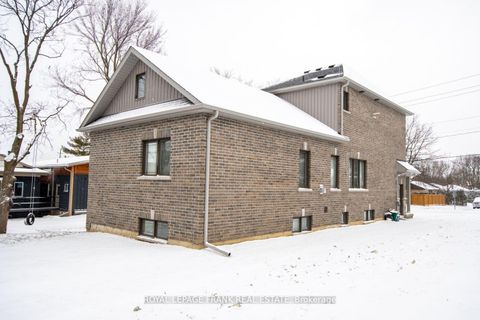 Photo 2 at 58 Vipond Road, Brooklin, Whitby