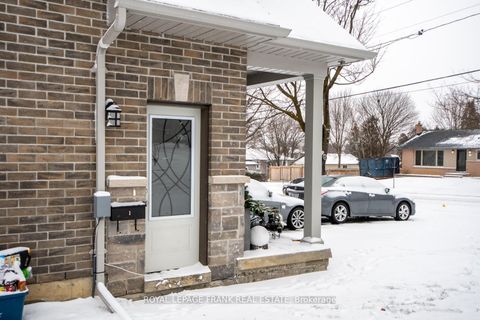 Photo 3 at 58 Vipond Road, Brooklin, Whitby